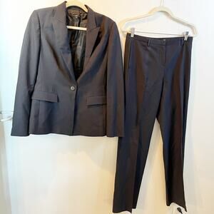 Hugo Boss Black Blazer and Suit Pants Set